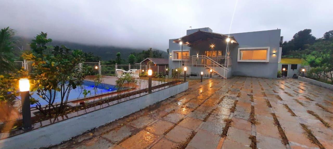 Shady Blue Villa Trimbak Exterior foto